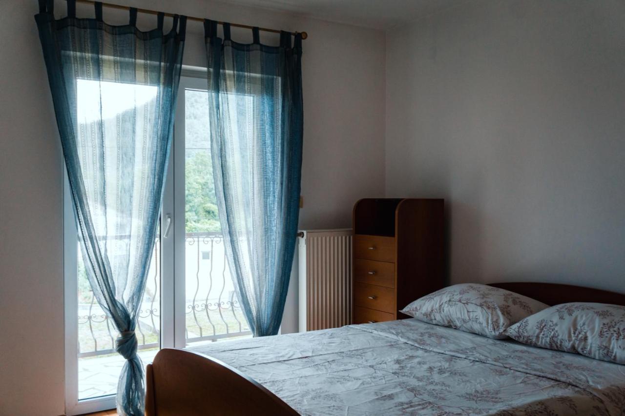 Holiday Home Rozic - Villa With Private Seasonal Heated Pool Mostar Eksteriør bilde