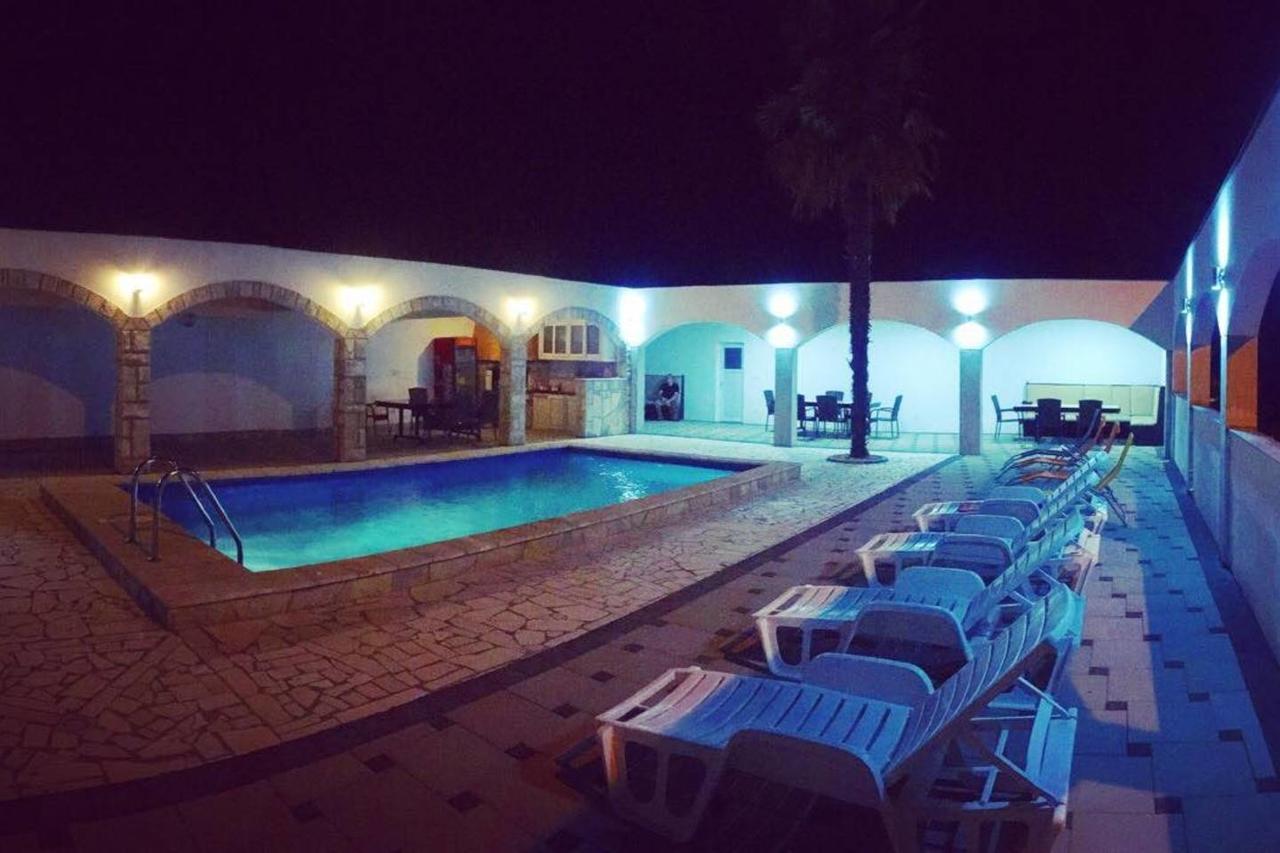 Holiday Home Rozic - Villa With Private Seasonal Heated Pool Mostar Eksteriør bilde